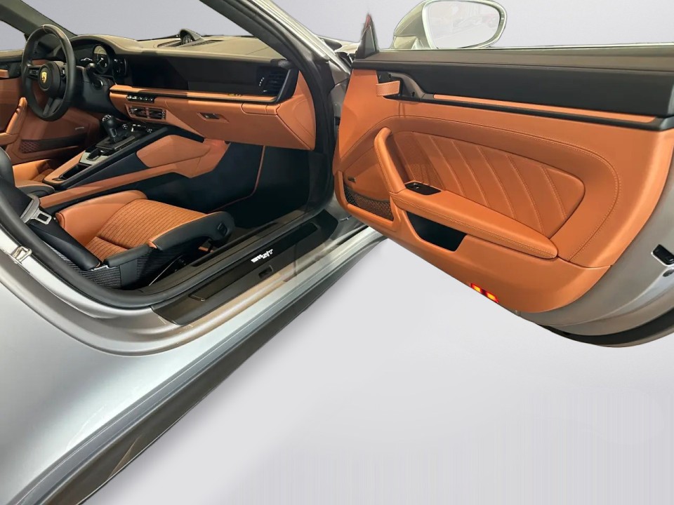 Porsche 911 S/T - foto 22