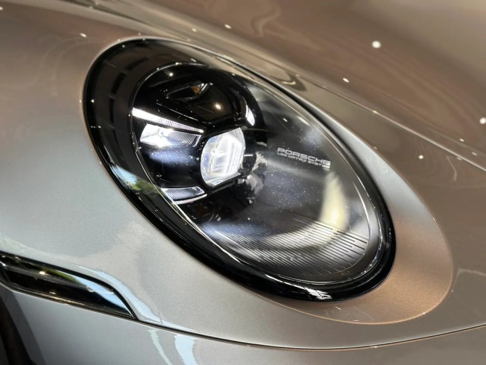 Porsche 911 S/T - foto 37