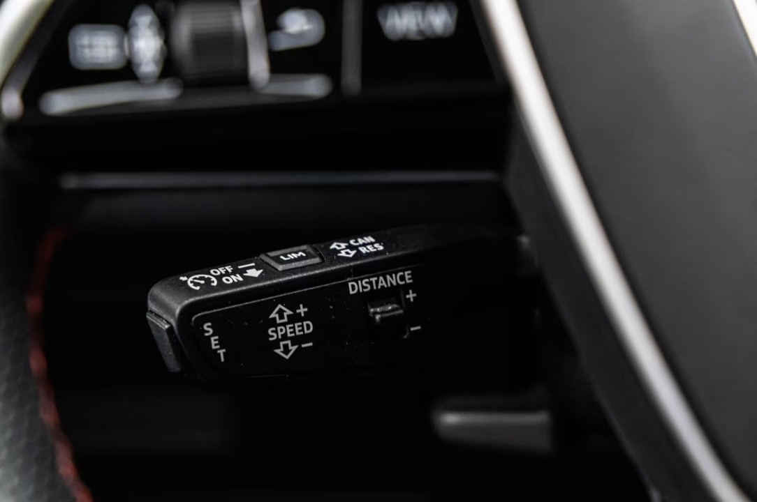 Audi A6 Limousine 55TFSIe S LINE - foto 21