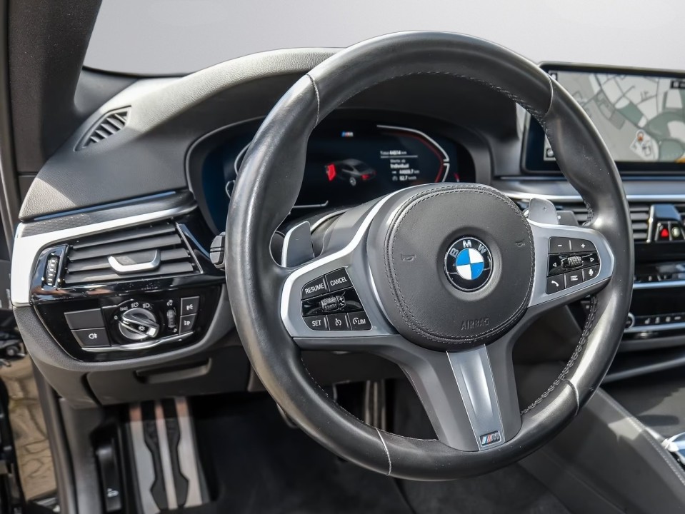 BMW Seria 5 540i xDrive M Sport - foto 9