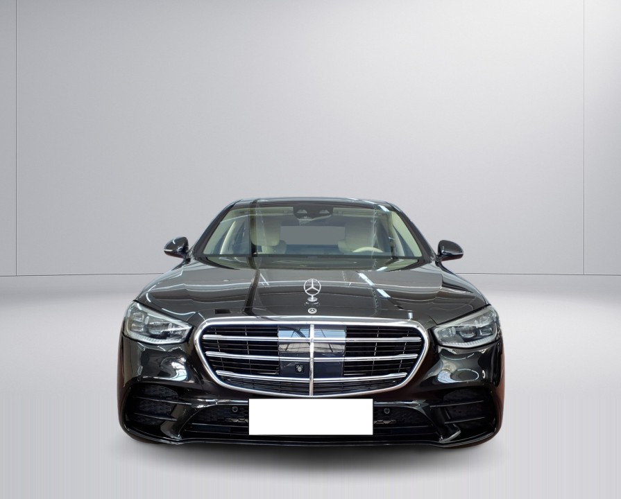 Mercedes-Benz S 580e 4MATIC (2)