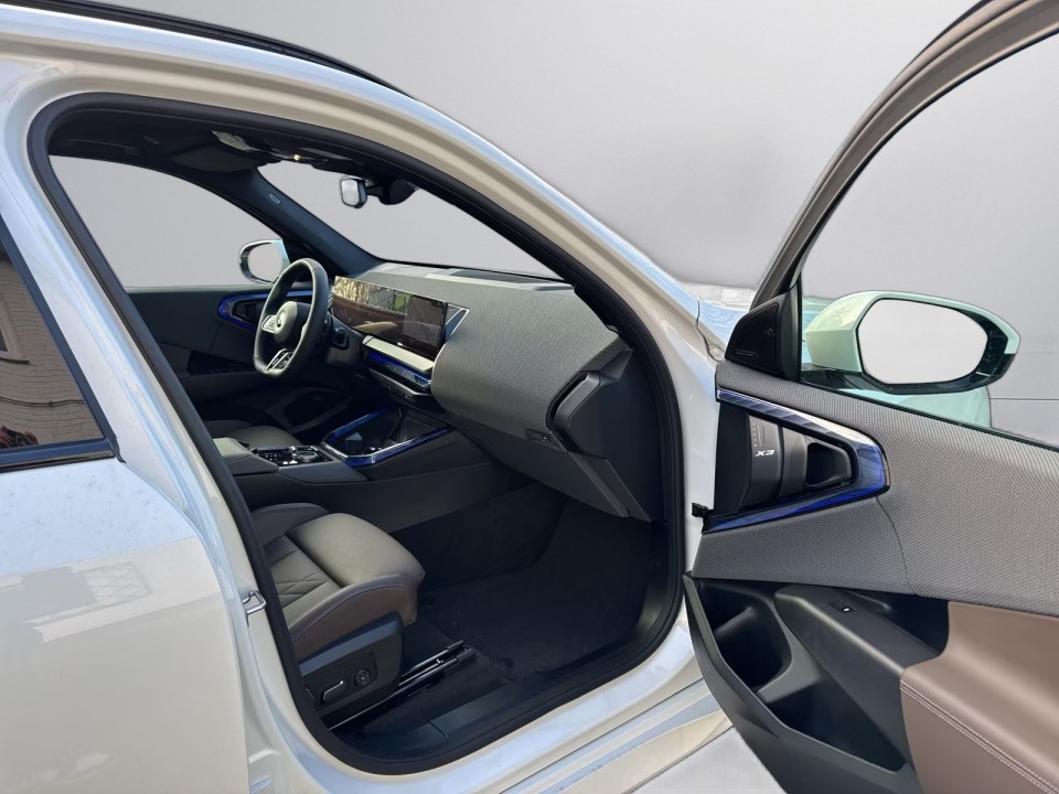 BMW X3 20i xDrive M-SPORT - foto 10