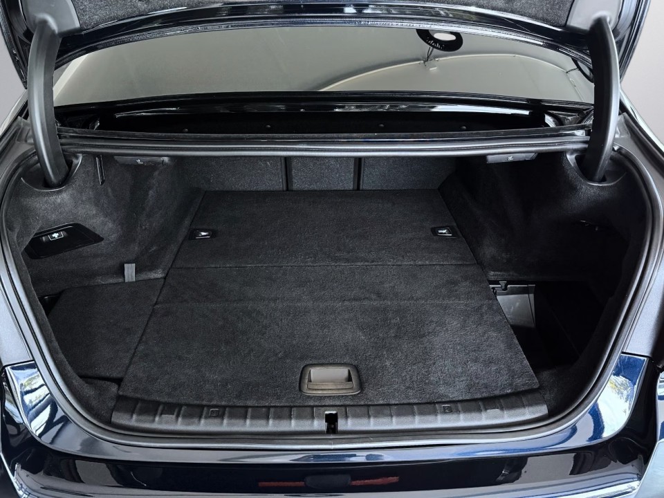 BMW Seria 5 545e xDrive M Sport - foto 26