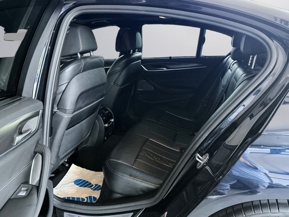 BMW Seria 5 545e xDrive M Sport - foto 9