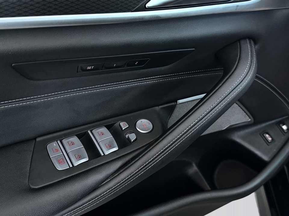 BMW Seria 5 545e xDrive M Sport - foto 15