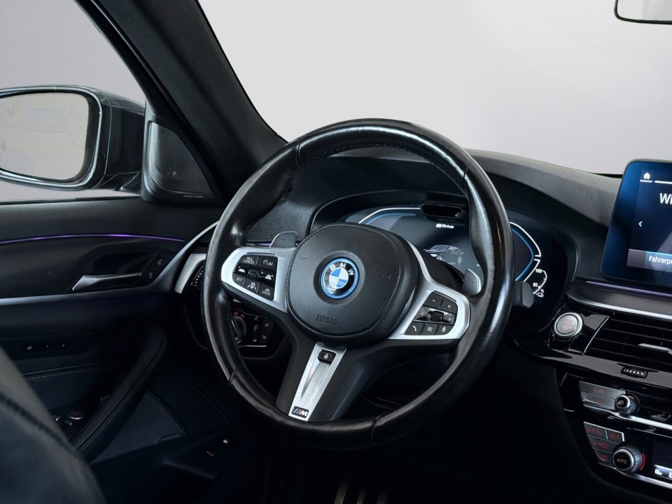 BMW Seria 5 545e xDrive M Sport - foto 12