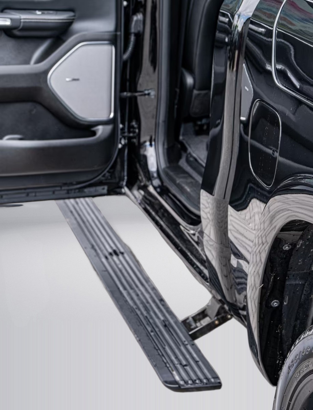 Dodge RAM 1500 Laramie - foto 17