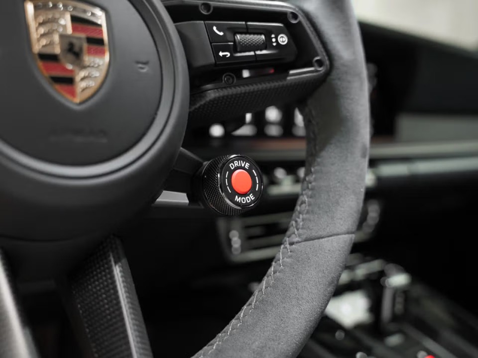 Porsche 911 Carrera GTS - foto 14