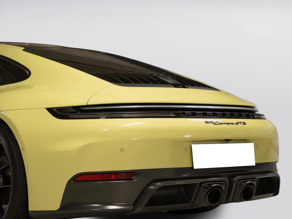 Porsche 911 Carrera GTS - foto 34