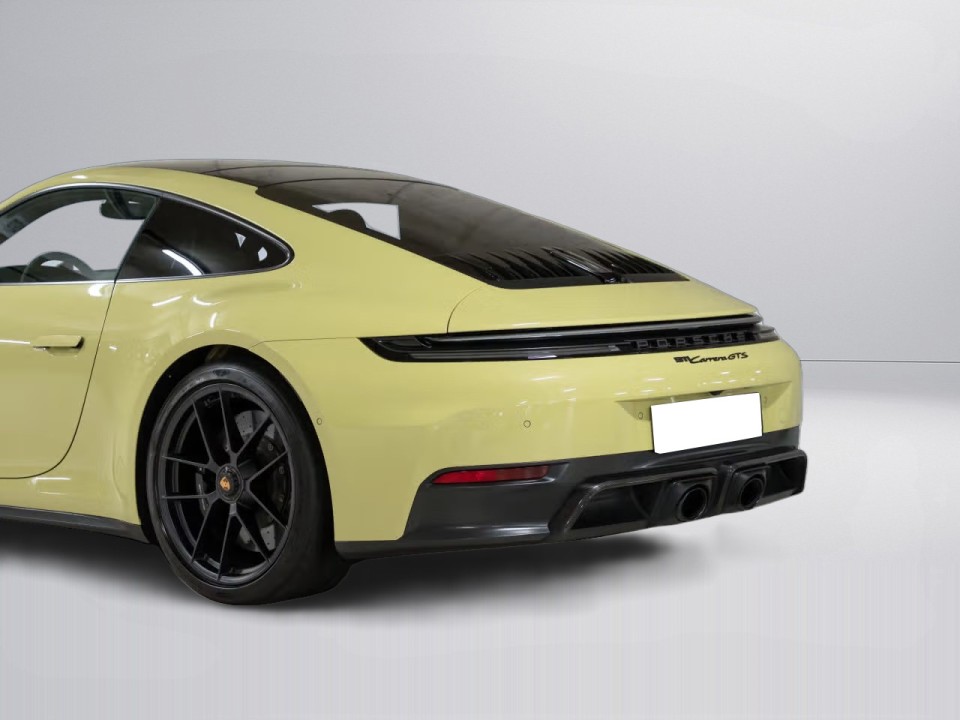 Porsche 911 Carrera GTS - foto 33