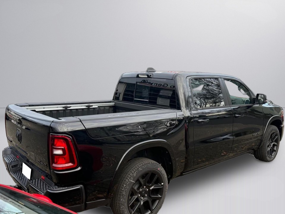 Dodge RAM 1500 Laramie (4)