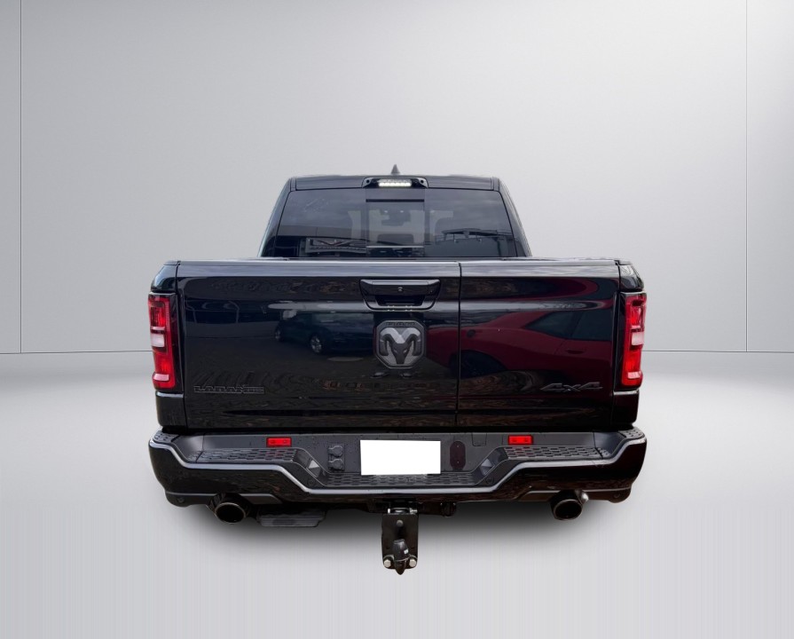 Dodge RAM 1500 Laramie (5)