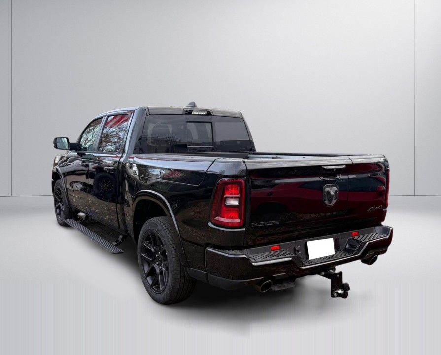 Dodge RAM 1500 Laramie - foto 6