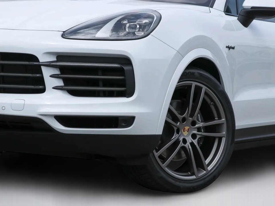 Porsche Cayenne Coupe E-Hybrid Platinum Edition - foto 28