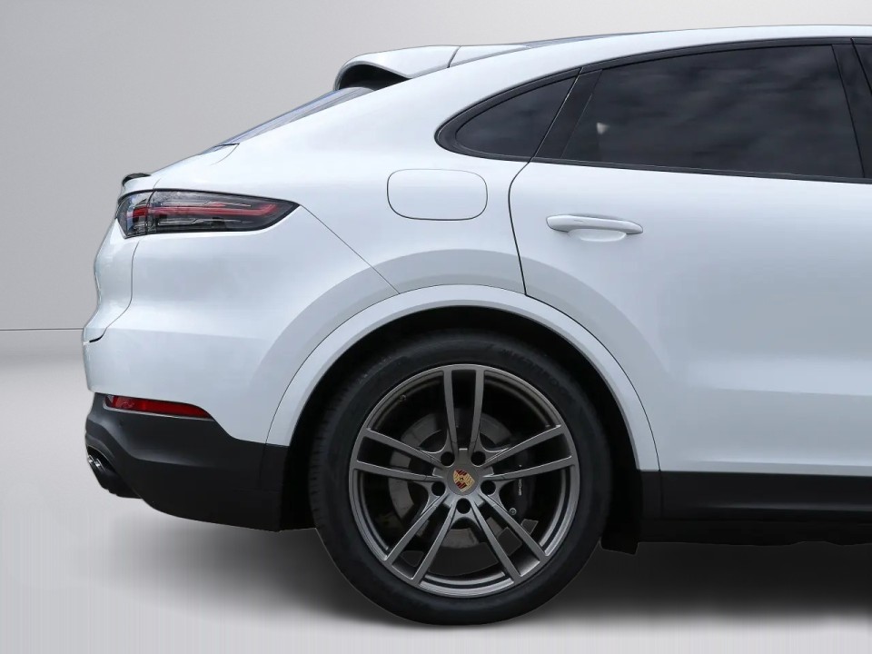 Porsche Cayenne Coupe E-Hybrid Platinum Edition - foto 31