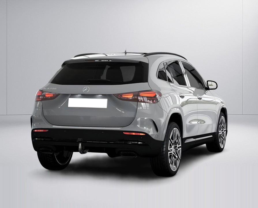 Mercedes-Benz GLA 200 AMG Line (5)