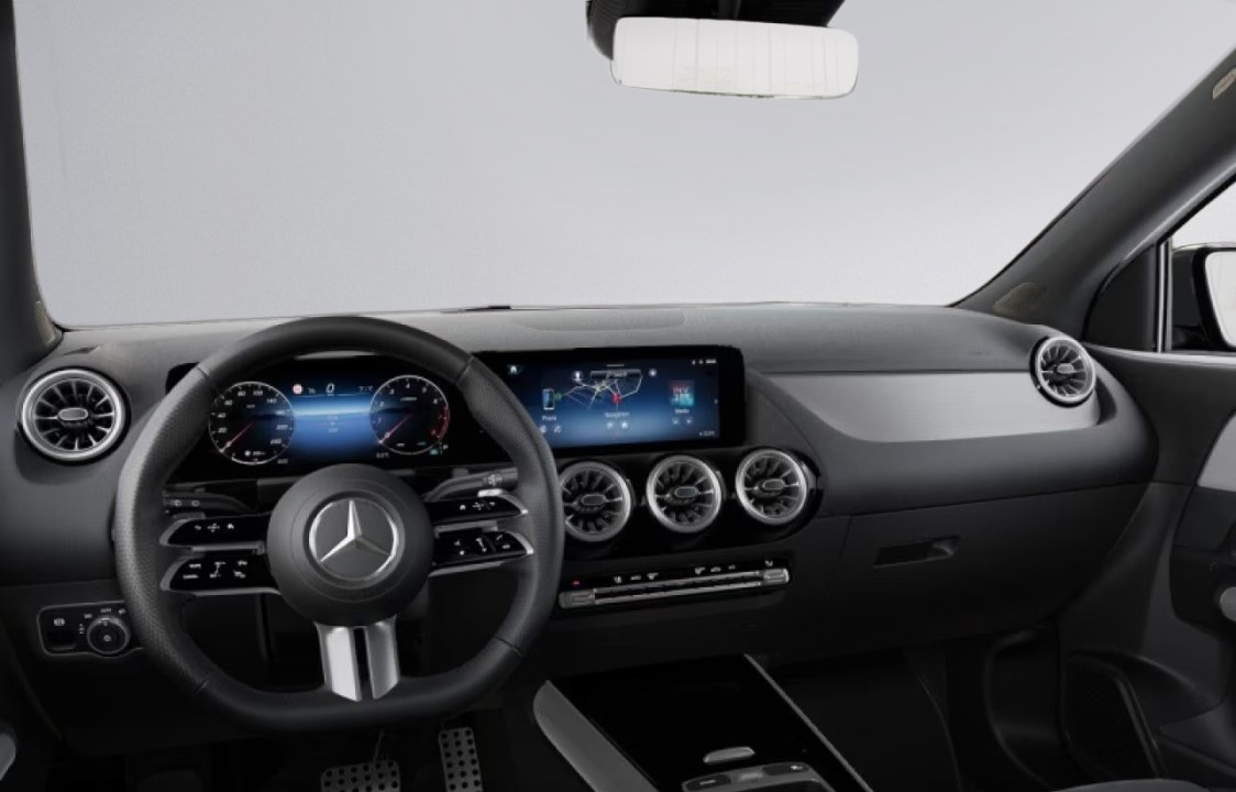 Mercedes-Benz GLA 200 AMG Line - foto 14