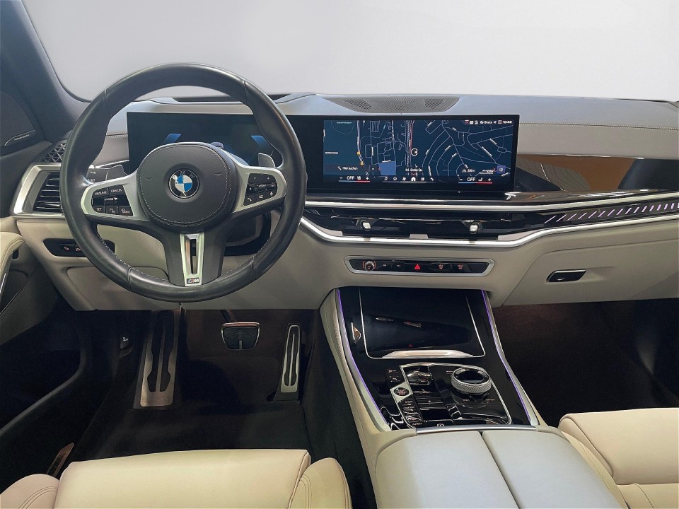 BMW X5 M60i - foto 7