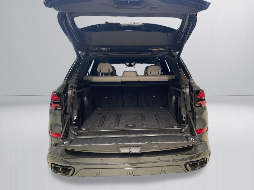 BMW X5 M60i - foto 13
