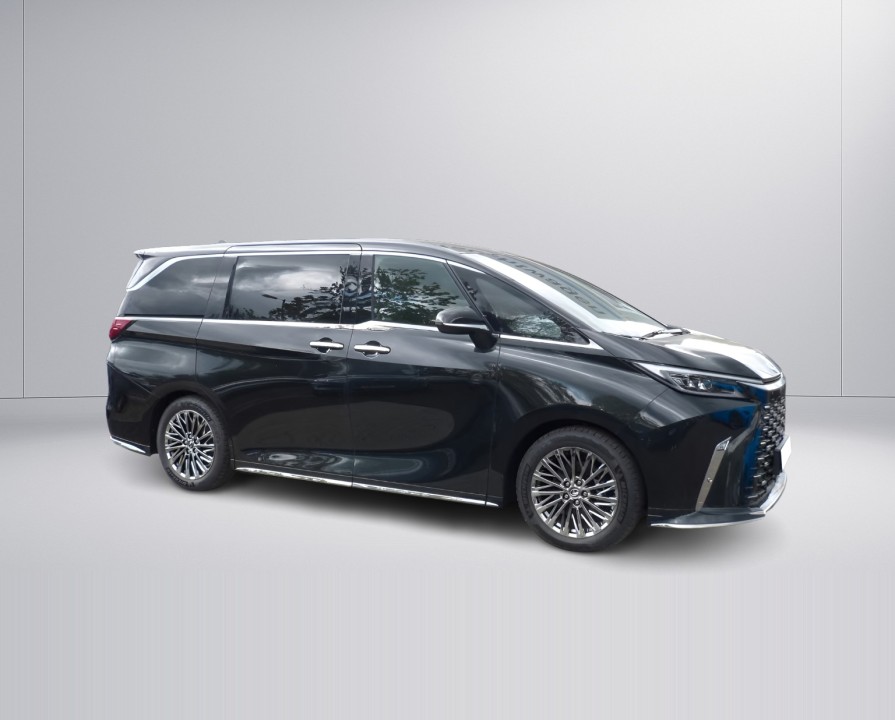Lexus LM 350h Luxury (3)