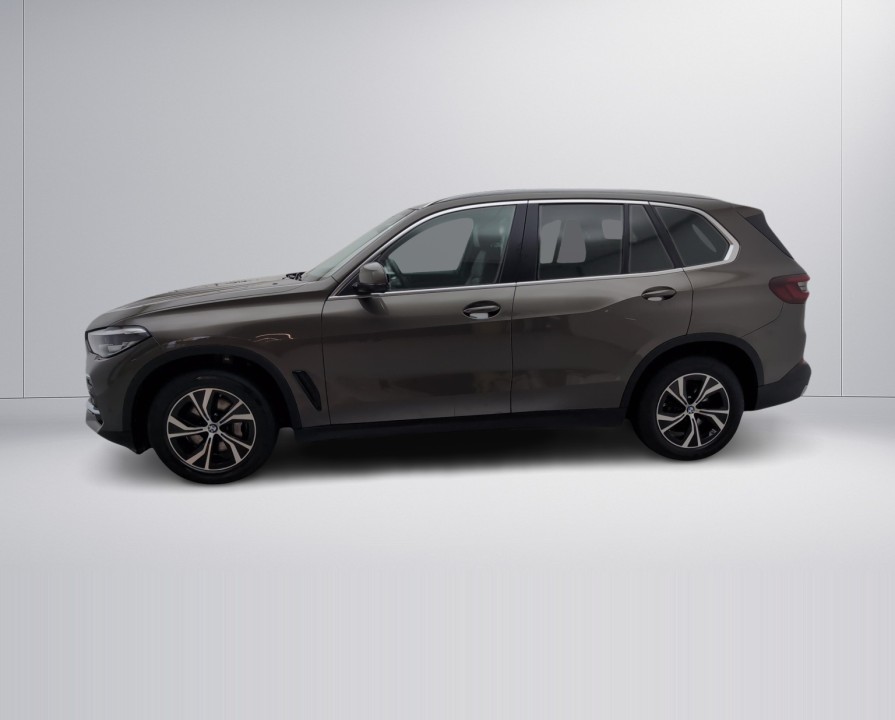 BMW X5 xDrive30d (3)