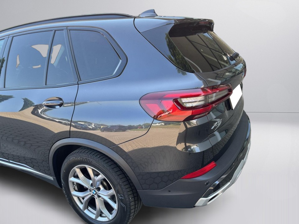 BMW X5 xDrive25d xLine - foto 28
