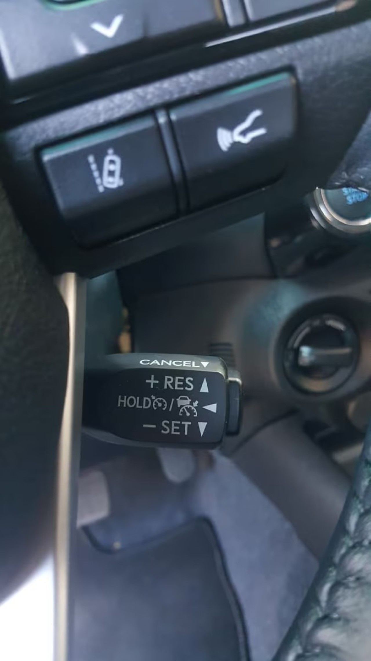 Toyota Hilux - foto 16