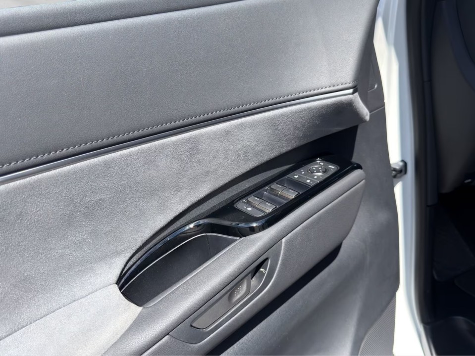 Lexus LM 350h Luxury - foto 16