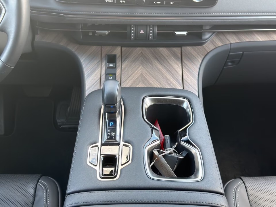 Lexus LM 350h Luxury - foto 15