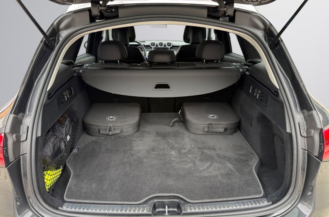 Mercedes-Benz GLC 300e 4MATIC - foto 23