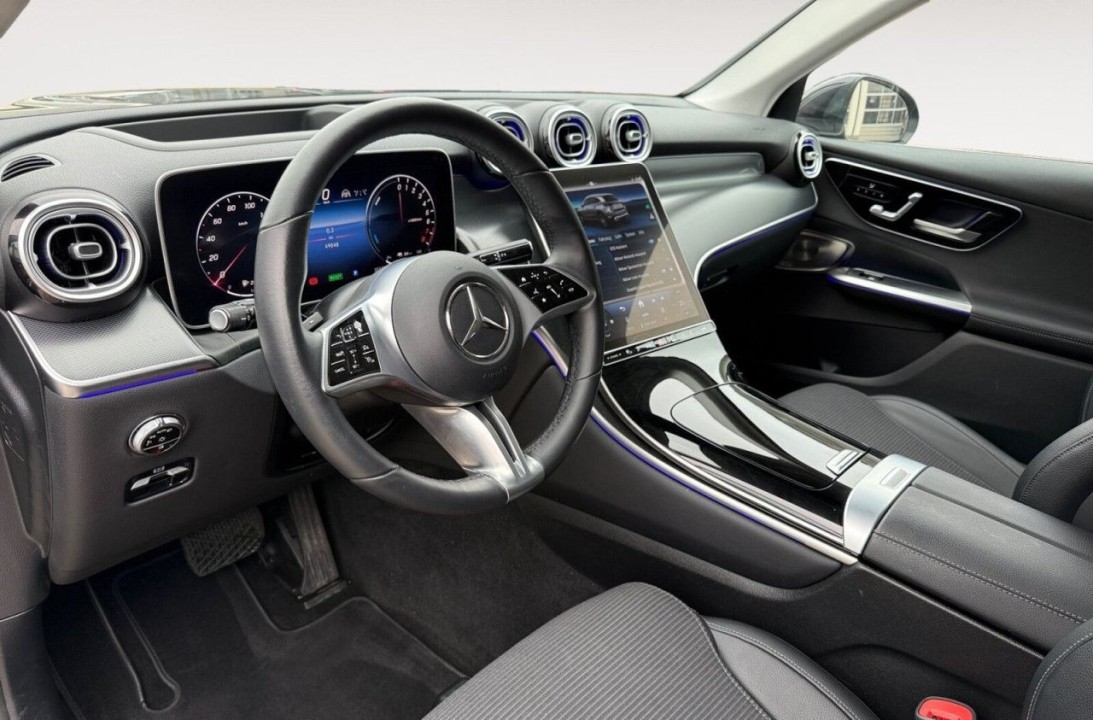 Mercedes-Benz GLC 300e 4MATIC - foto 9