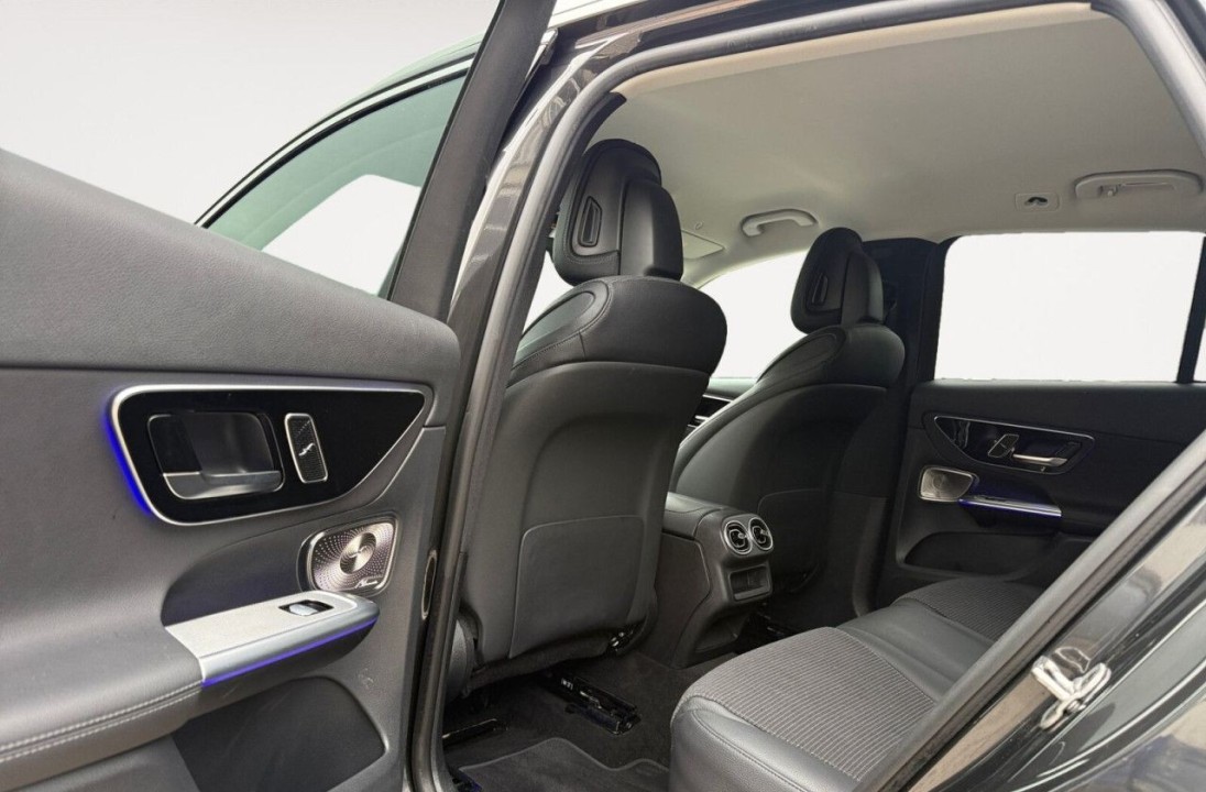 Mercedes-Benz GLC 300e 4MATIC - foto 11