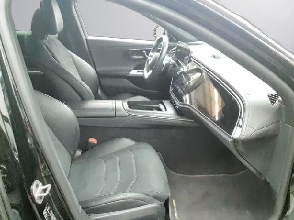 Mercedes-Benz E 300e 4MATIC AMG - foto 12