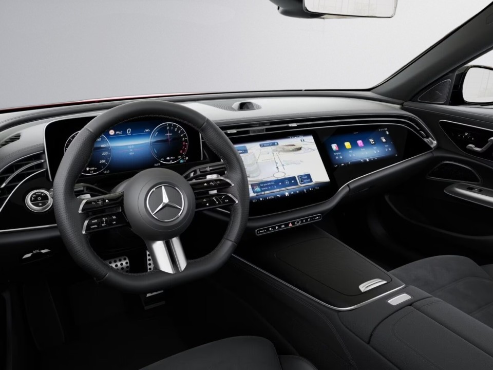 Mercedes-Benz E 300e AMG - foto 6