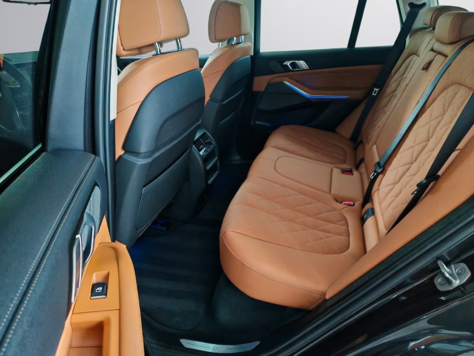 BMW X5 xDrive40i xLine - foto 8
