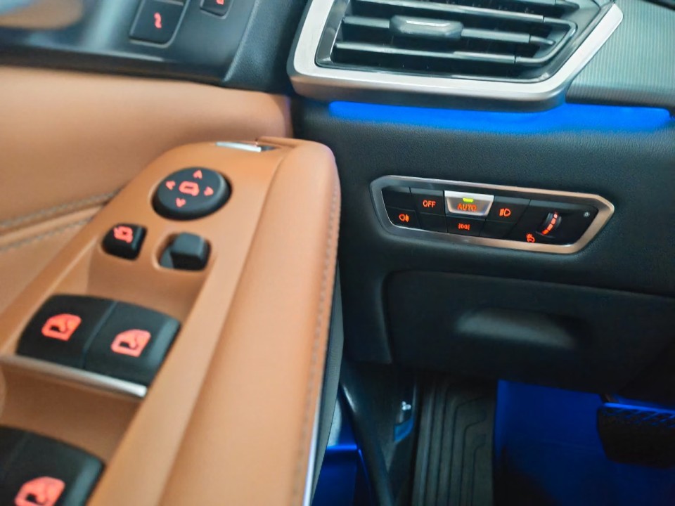 BMW X5 xDrive40i xLine - foto 17