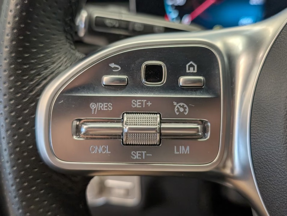 Mercedes-Benz GLE 450 AMG - foto 14