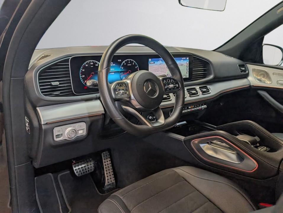 Mercedes-Benz GLE 450 AMG - foto 10