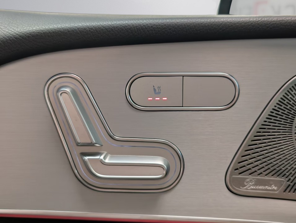 Mercedes-Benz GLE 450 AMG - foto 36