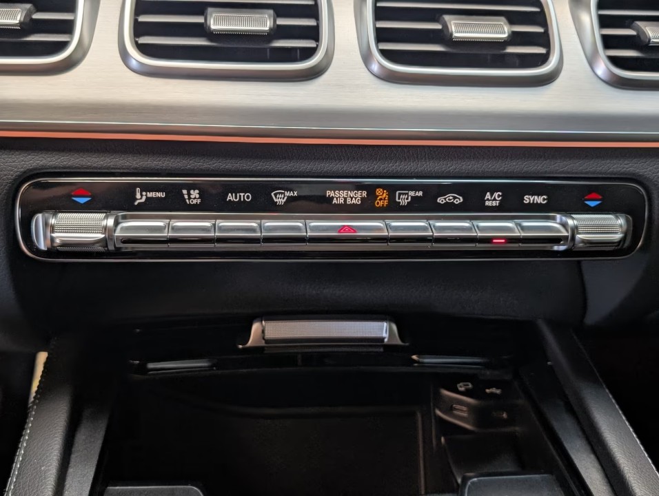Mercedes-Benz GLE 450 AMG - foto 18