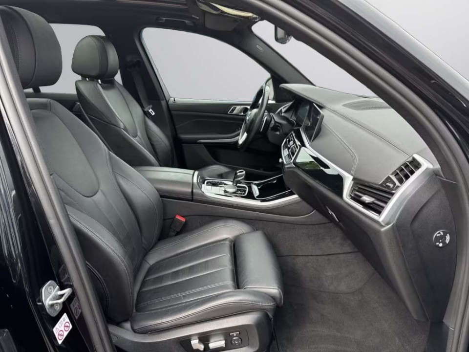 BMW X5 xDrive 40i X Line - foto 9