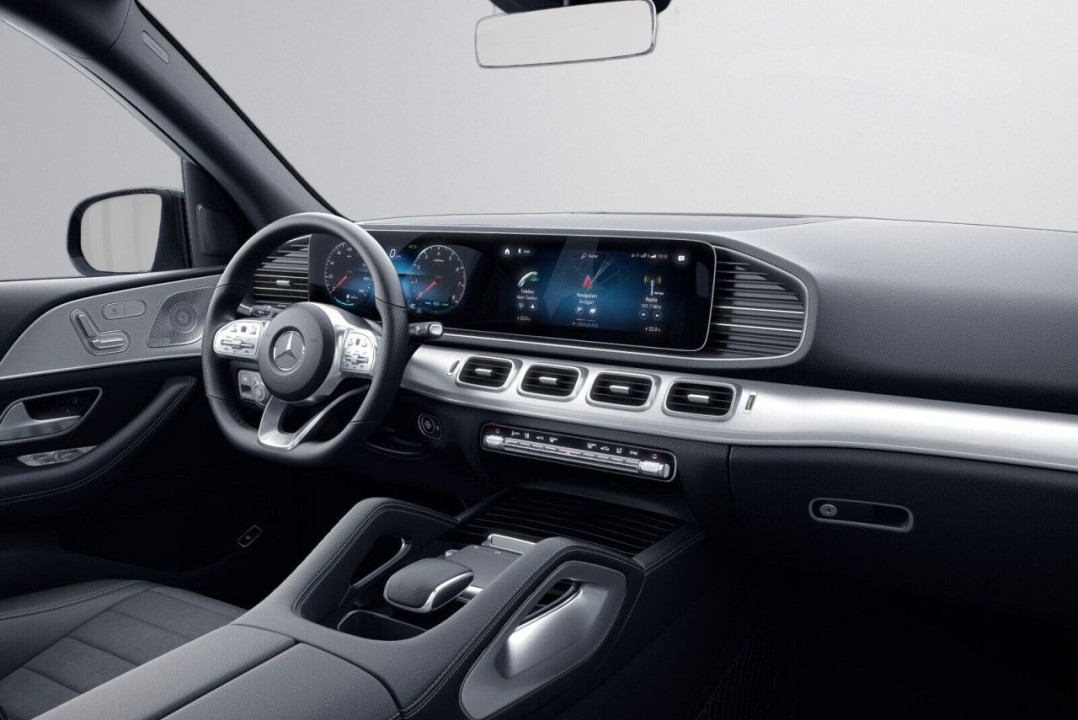 Mercedes-Benz GLE 450 4MATIC - foto 17