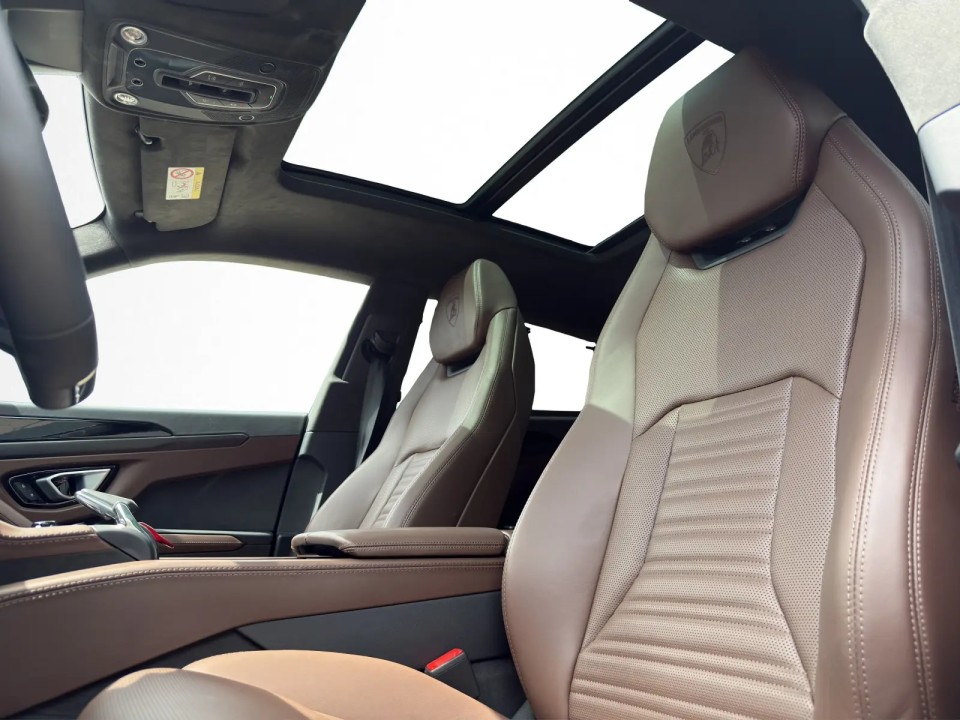 Lamborghini URUS SE - foto 9