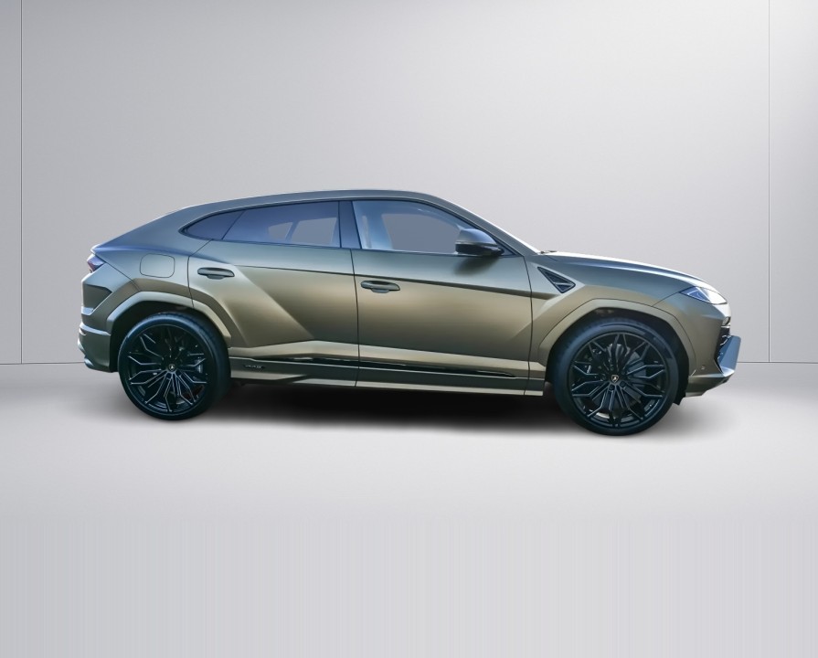 Lamborghini URUS SE (2)