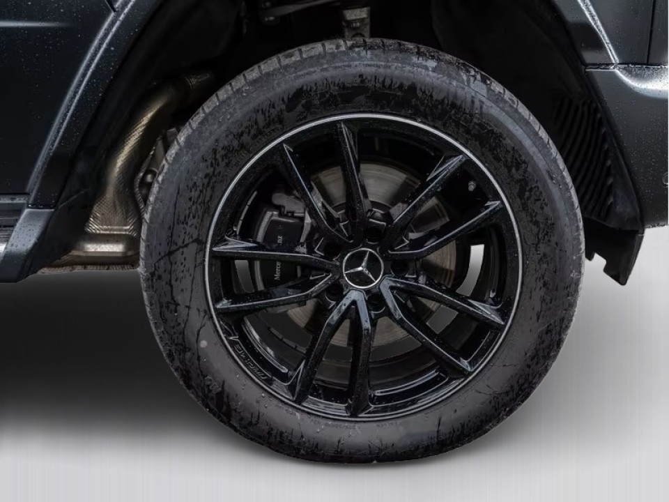 Mercedes-Benz G 450d AMG Line - foto 23