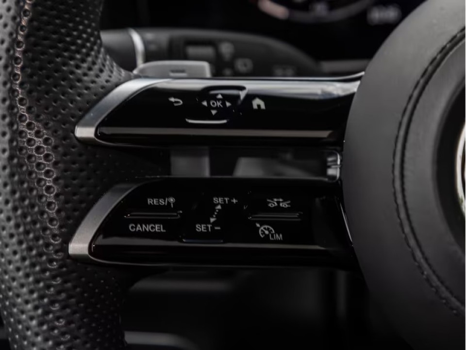 Mercedes-Benz G 450d AMG Line - foto 12