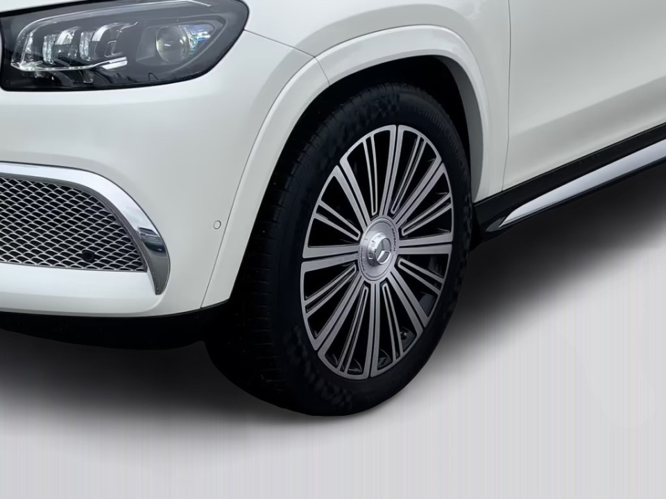 Mercedes-Benz GLS Maybach 600 - foto 28