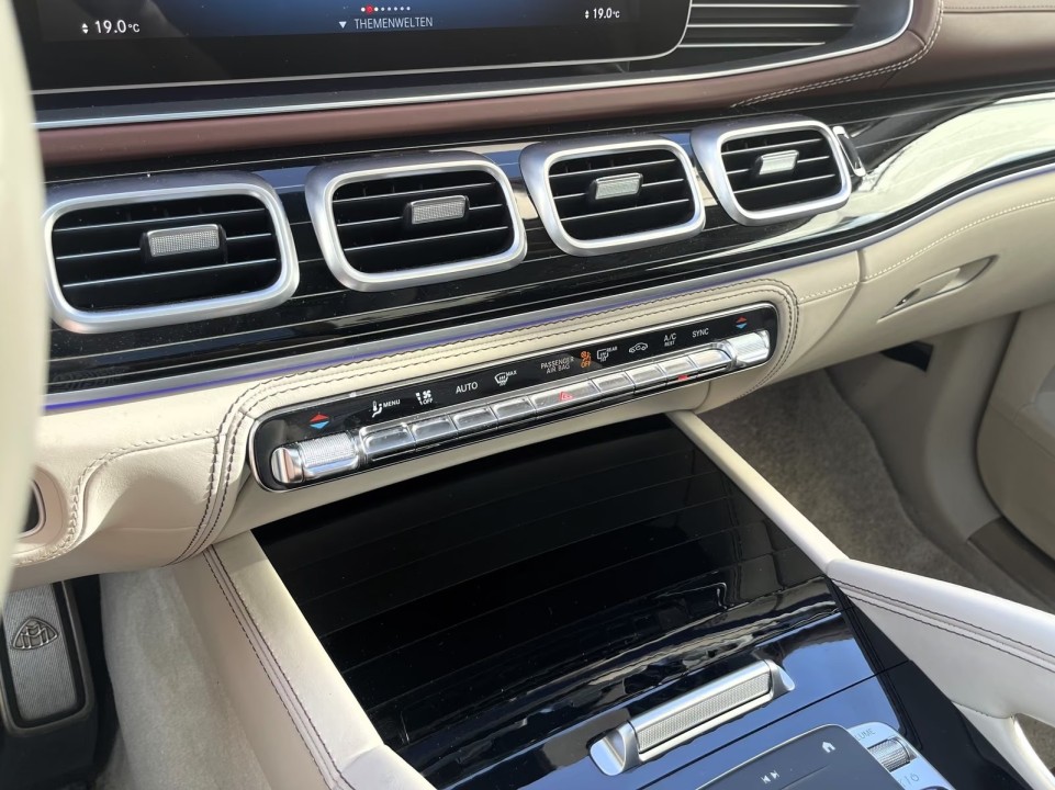 Mercedes-Benz GLS Maybach 600 4MATIC - foto 16