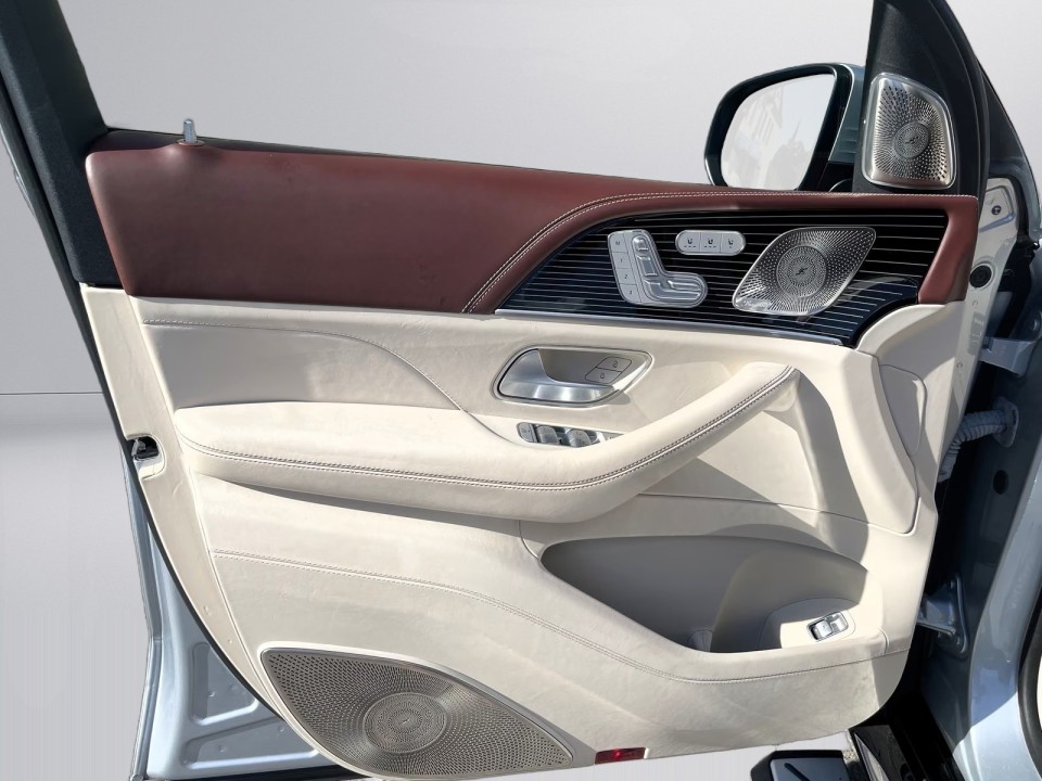 Mercedes-Benz GLS Maybach 600 4MATIC - foto 28