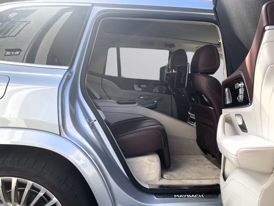 Mercedes-Benz GLS Maybach 600 4MATIC - foto 27